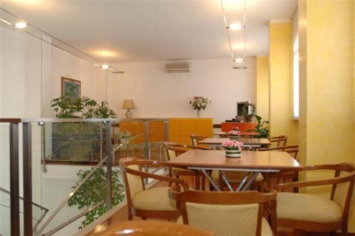 Hotel Boston Livorno Bagian luar foto